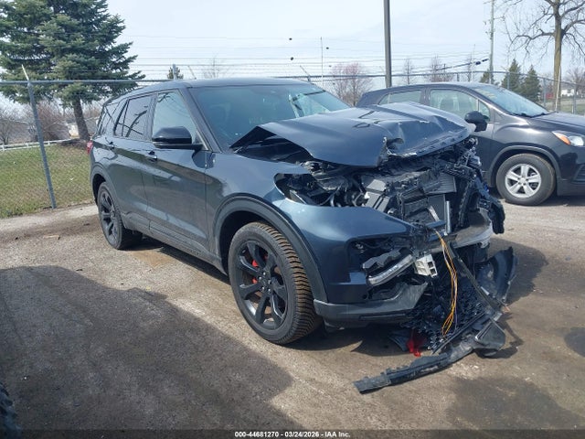 Salvage Ford Explorer Image