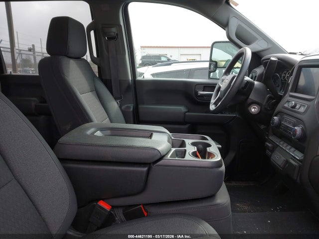 Chevrolet Silverado 2500 4wd  Standard Bed Custom
