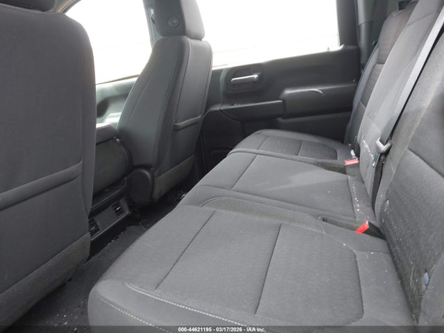 Chevrolet Silverado 2500 4wd  Standard Bed Custom