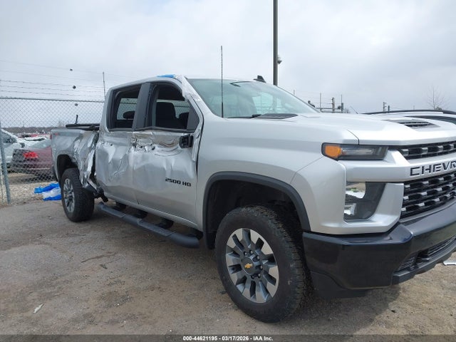 Chevrolet Silverado 2500 4wd  Standard Bed Custom