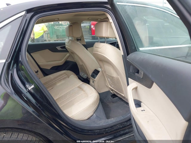 Audi A4 45 Premium