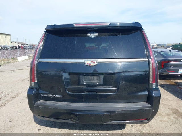 Cadillac Escalade Luxury