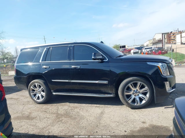 Cadillac Escalade Luxury