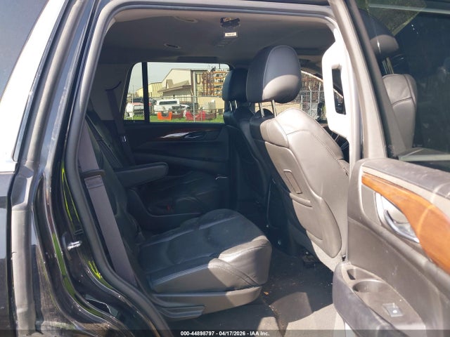 Cadillac Escalade Luxury