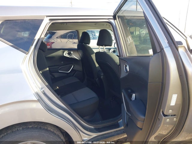 Kia Soul Lx