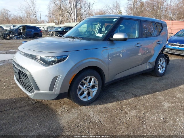 Kia Soul Lx