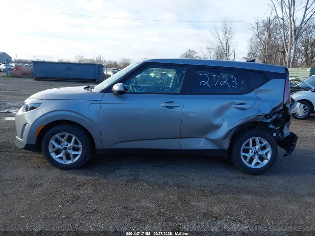 Kia Soul Lx