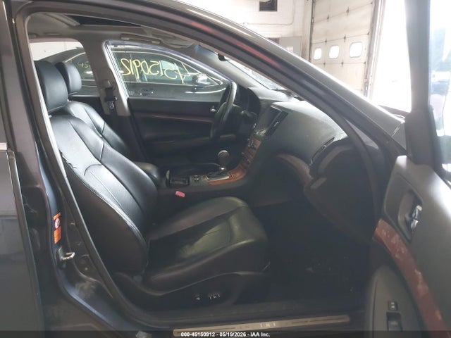 INFINITI G37x
