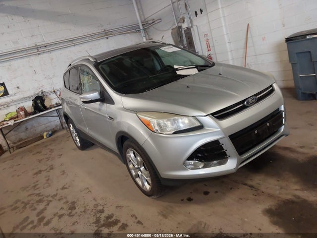 Salvage Ford Escape Image