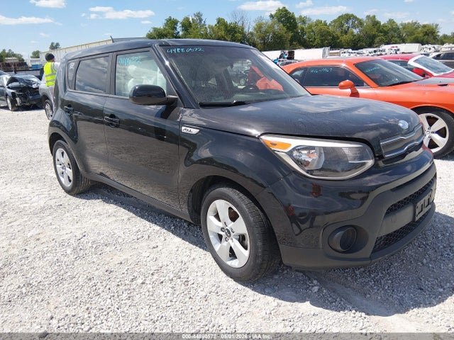 Salvage Kia Soul Image