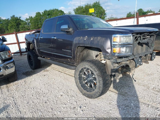 Salvage Chevrolet Silverado 1500 Image