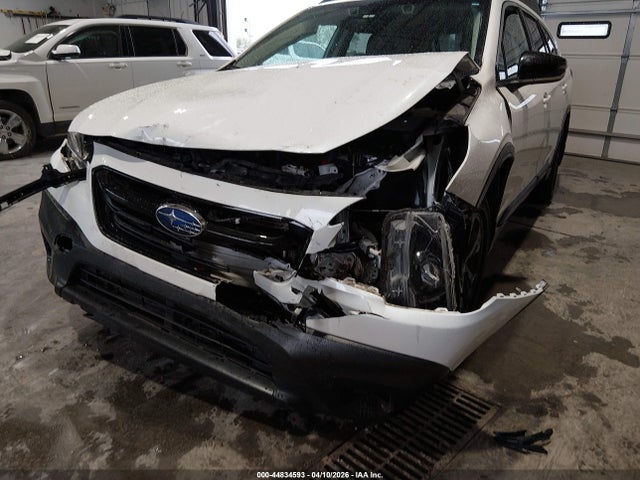 Subaru Outback Onyx Edition Xt