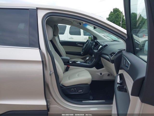 Ford Edge Titanium