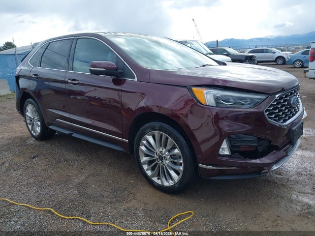 Salvage Ford Edge Image