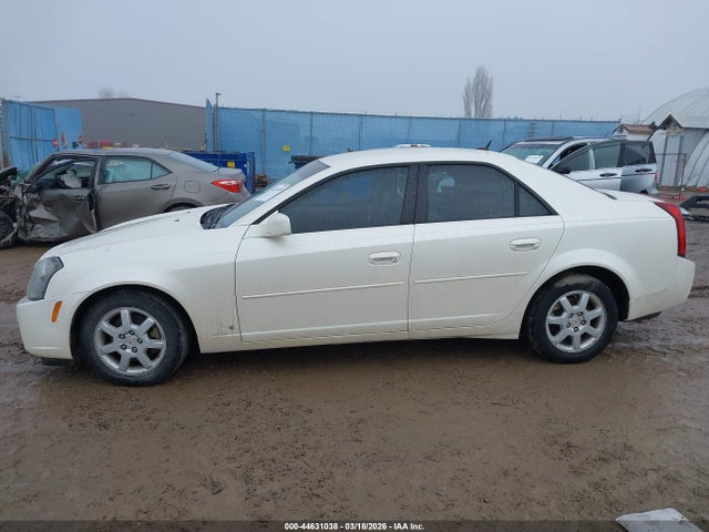 Cadillac CTS Standard