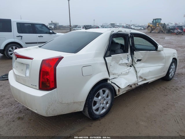 Cadillac CTS Standard