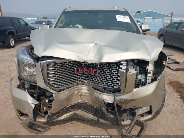 GMC Yukon Denali