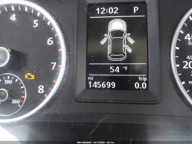 Volkswagen Tiguan S
