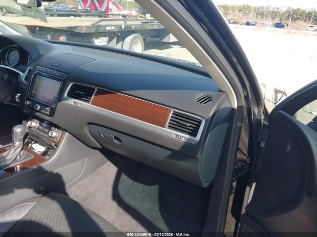 Volkswagen Touareg Vr6 Lux