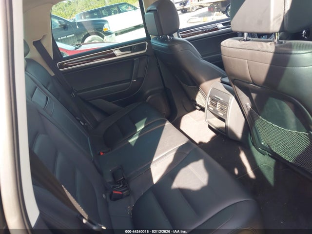 Volkswagen Touareg Vr6 Lux