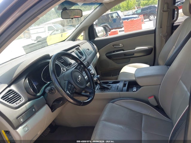 Kia Sedona Lx