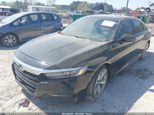 Honda Accord Touring 2.0t