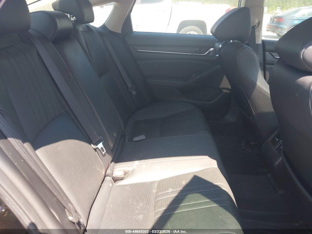 Honda Accord Touring 2.0t