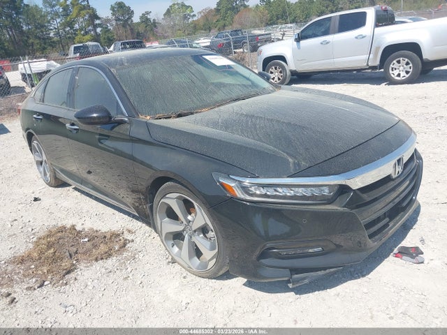 Salvage Honda Accord Image