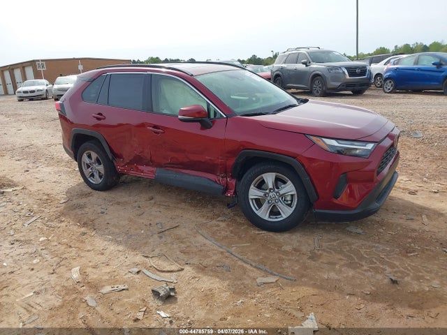 Salvage Toyota RAV4 Image