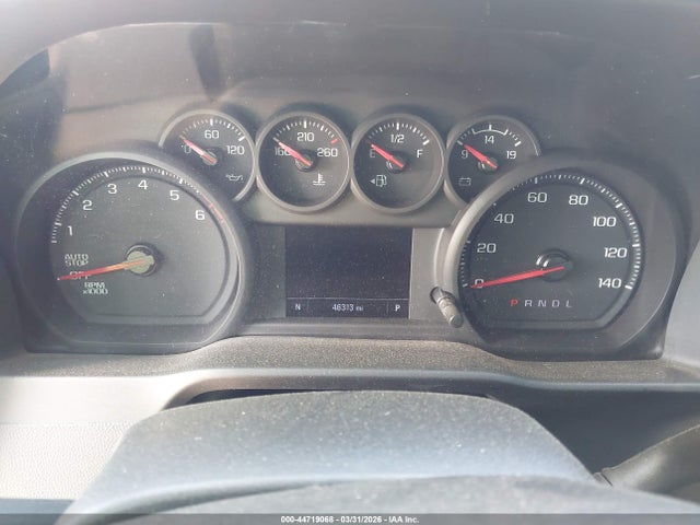 Chevrolet Silverado 1500 4wd  Short Bed Custom