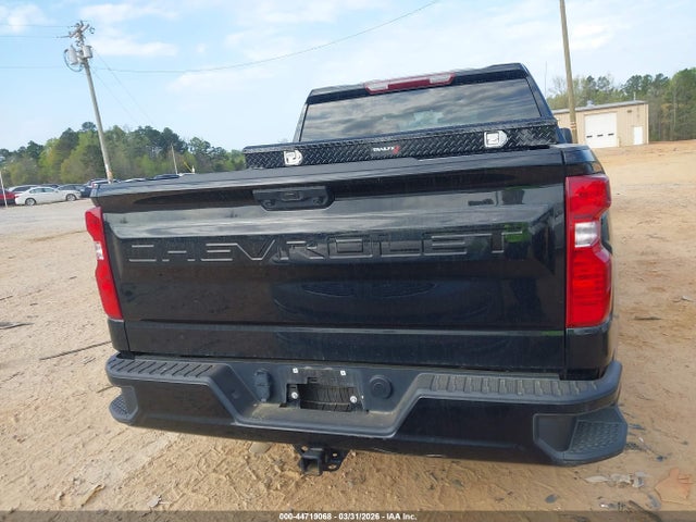Chevrolet Silverado 1500 4wd  Short Bed Custom