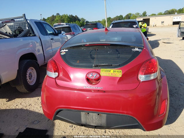 Hyundai VELOSTER