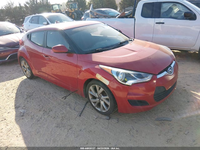 Salvage Hyundai VELOSTER Image