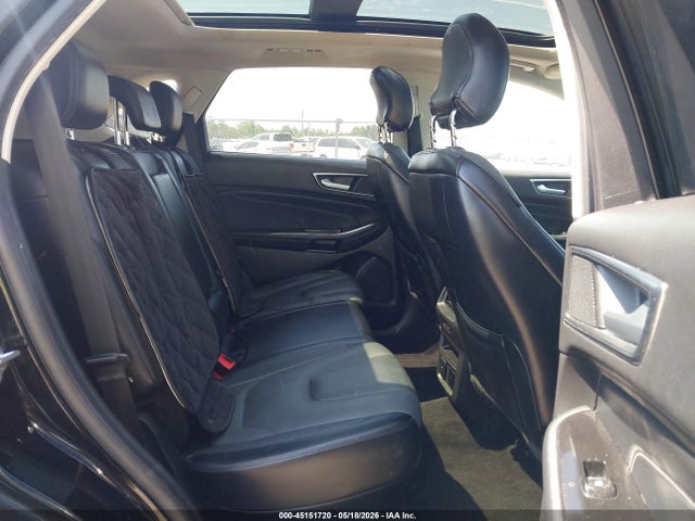 Ford Edge Titanium