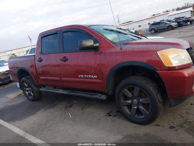 Nissan Titan Sv