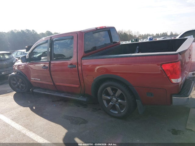 Nissan Titan Sv