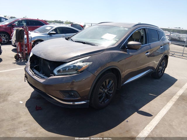 Nissan Murano Sv