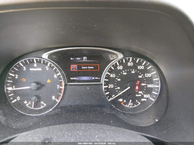 Nissan Pathfinder S