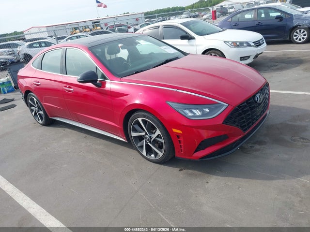 Salvage Hyundai SONATA Image