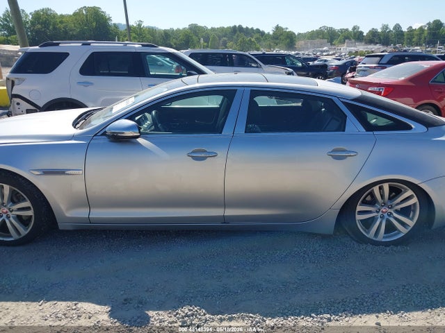 Jaguar XJ Xjl Portfolio