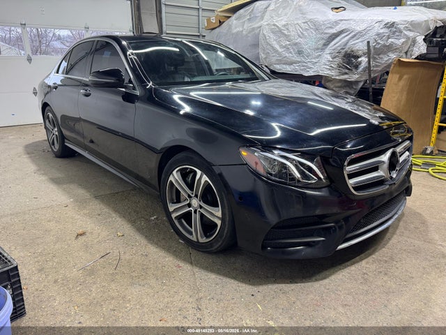 Salvage Mercedes-Benz E-Class Image