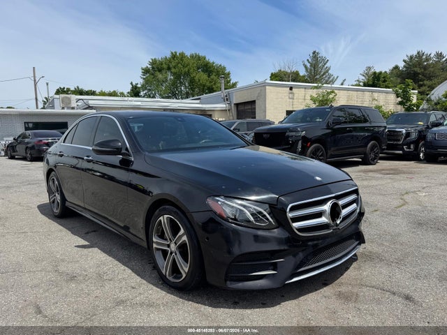 Salvage Mercedes-Benz E-Class Image