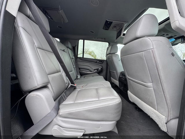 Chevrolet Suburban Lt