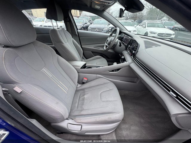 Hyundai ELANTRA Sel