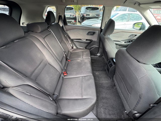 Nissan Rogue S Intelligent Awd