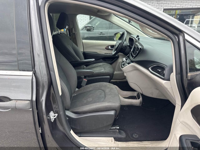 Chrysler Pacifica L