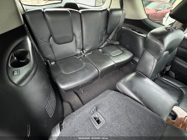 INFINITI Qx Luxe