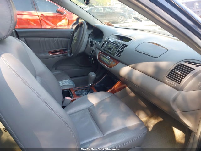 Toyota Camry Xle