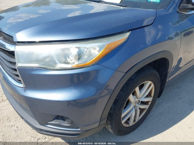 Toyota Highlander Le V6