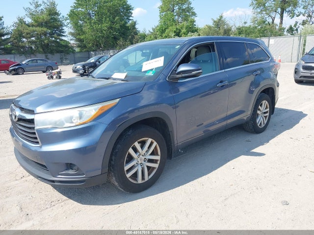 Toyota Highlander Le V6